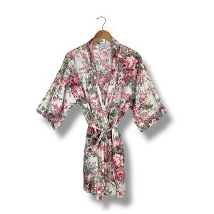 VTG Willow Creek Floral Robe Medium Cotton  USA Cottagecore English Garden